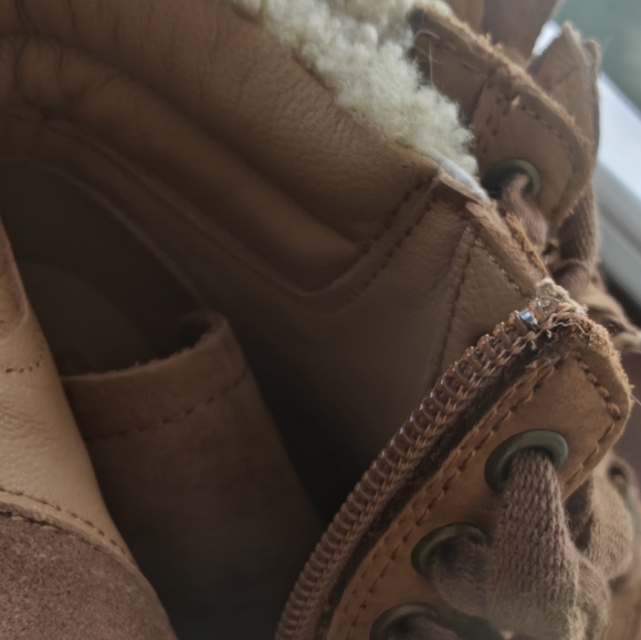 UGG boots nwot - Picture 7 of 14